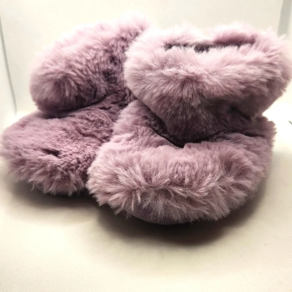 Slippers‎ Fuzzy Purple Size 5-6